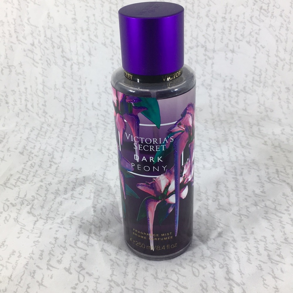 Victoria’s Secret Dark Peony Fragrance Mist